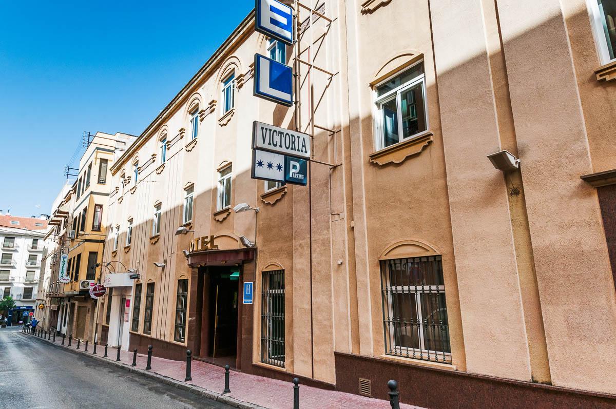 Hotel Victoria Linares  Zewnętrze zdjęcie