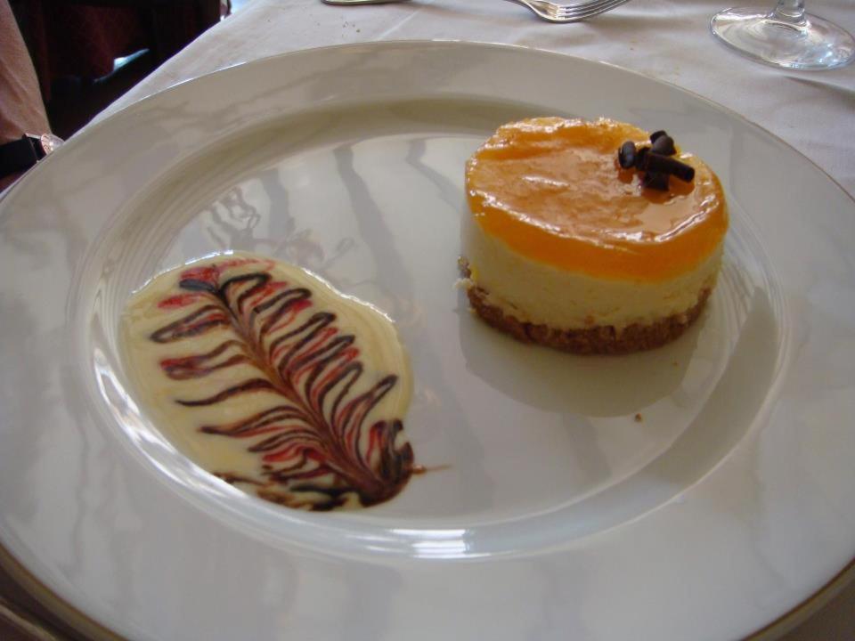 Hotel Victoria Linares  Zewnętrze zdjęcie