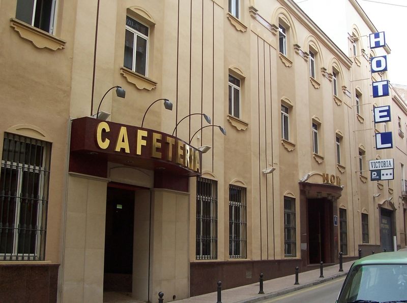 Hotel Victoria Linares  Zewnętrze zdjęcie